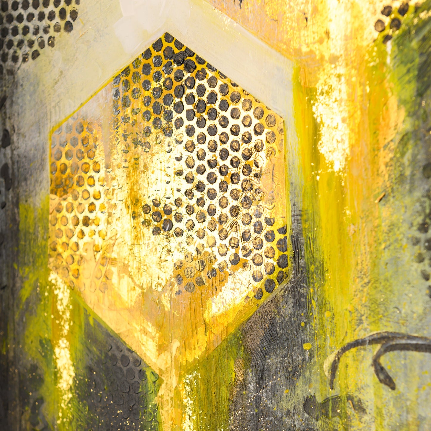 Golden Guardian art details