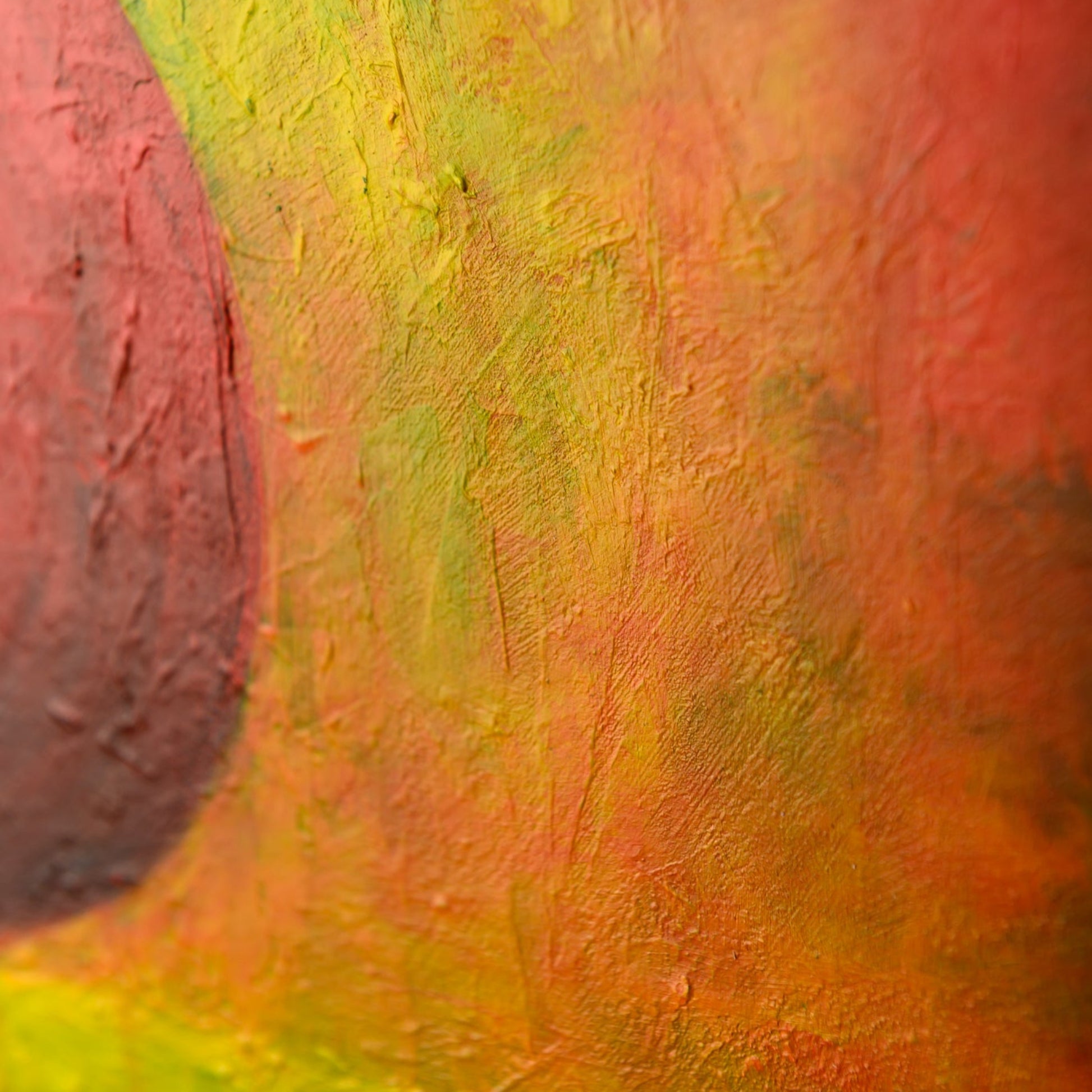 Apple red and orange details in the painting